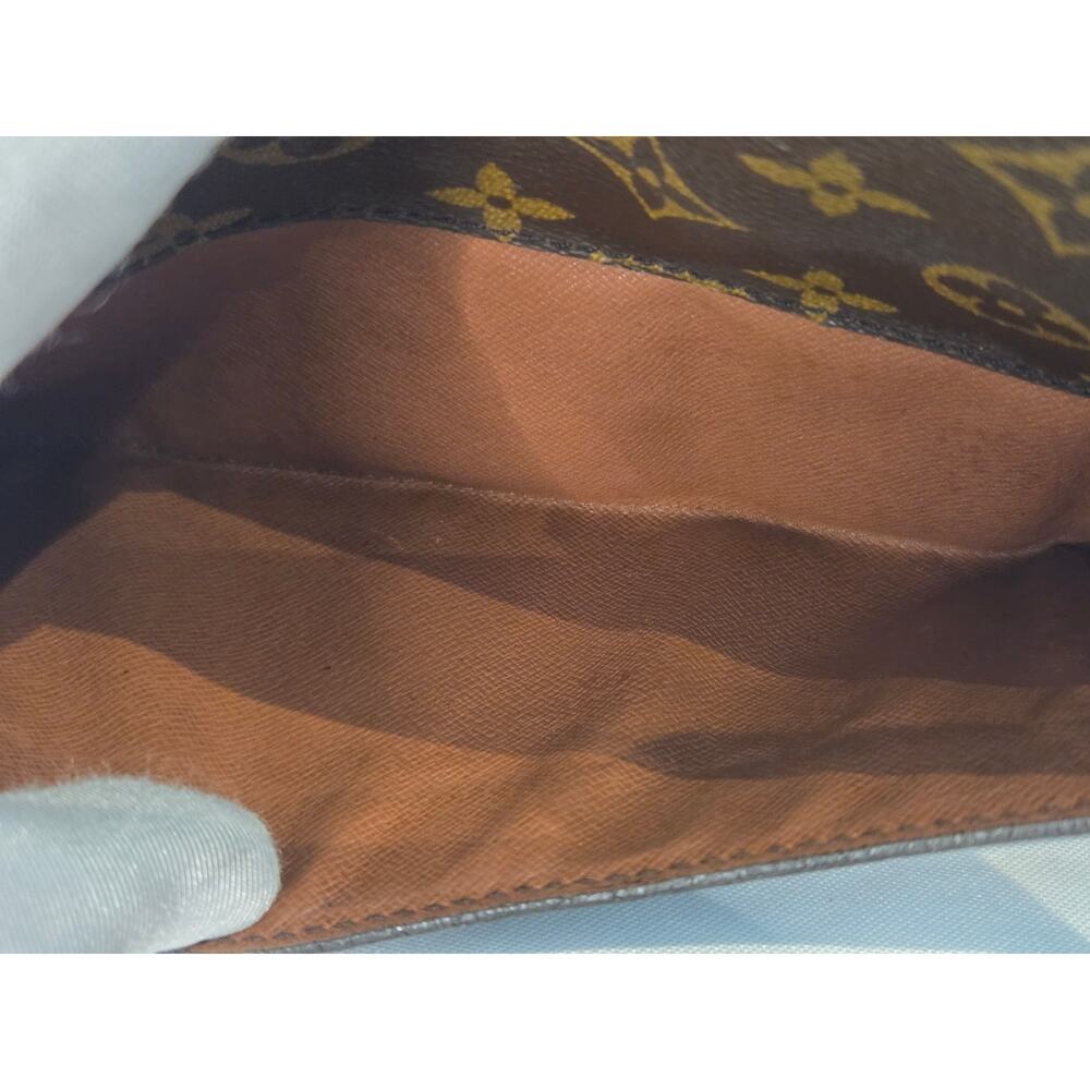 Louis Vuitton Bordeaux Monogram Crossbody Clutch Bag Vintage Brown Leather Trim - Picture 15 of 15
